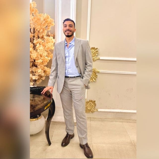 عمر محسن